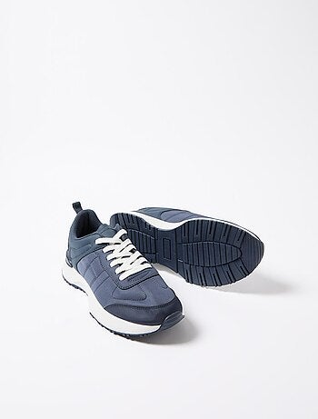 Sneakers, MO Fashion