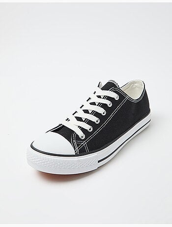 Sneakers, MO Fashion