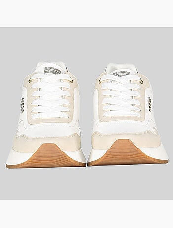 Sneakers onna – geographical norway