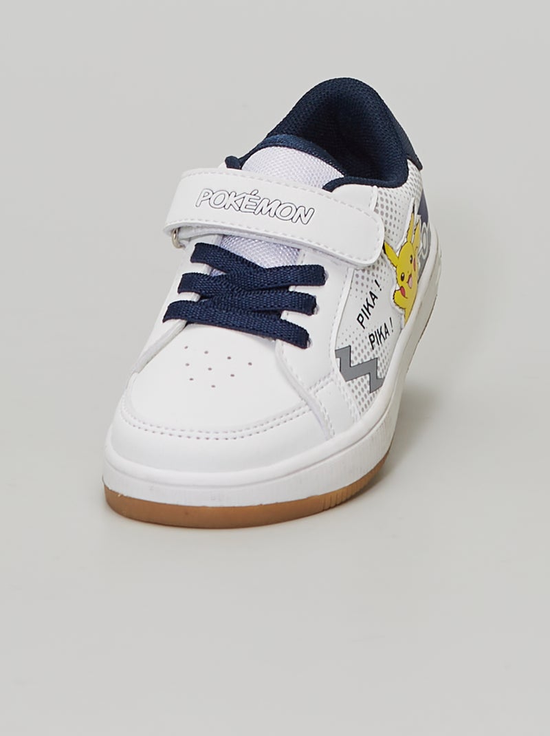 Sneakers 'Pokemon' con strappo bianco - Kiabi