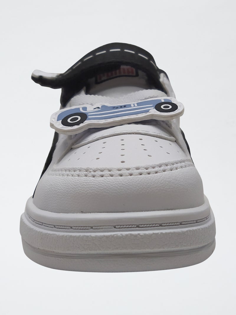 Sneakers 'Puma' con patch 'auto' Bianco - Kiabi
