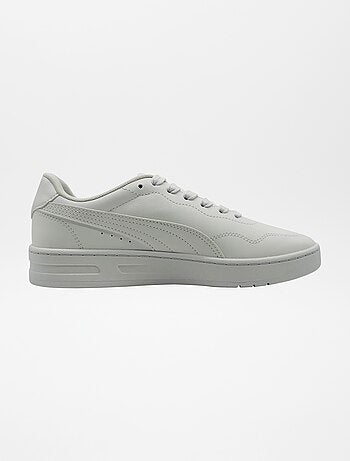 Sneakers 'Puma' 'Court sally'
