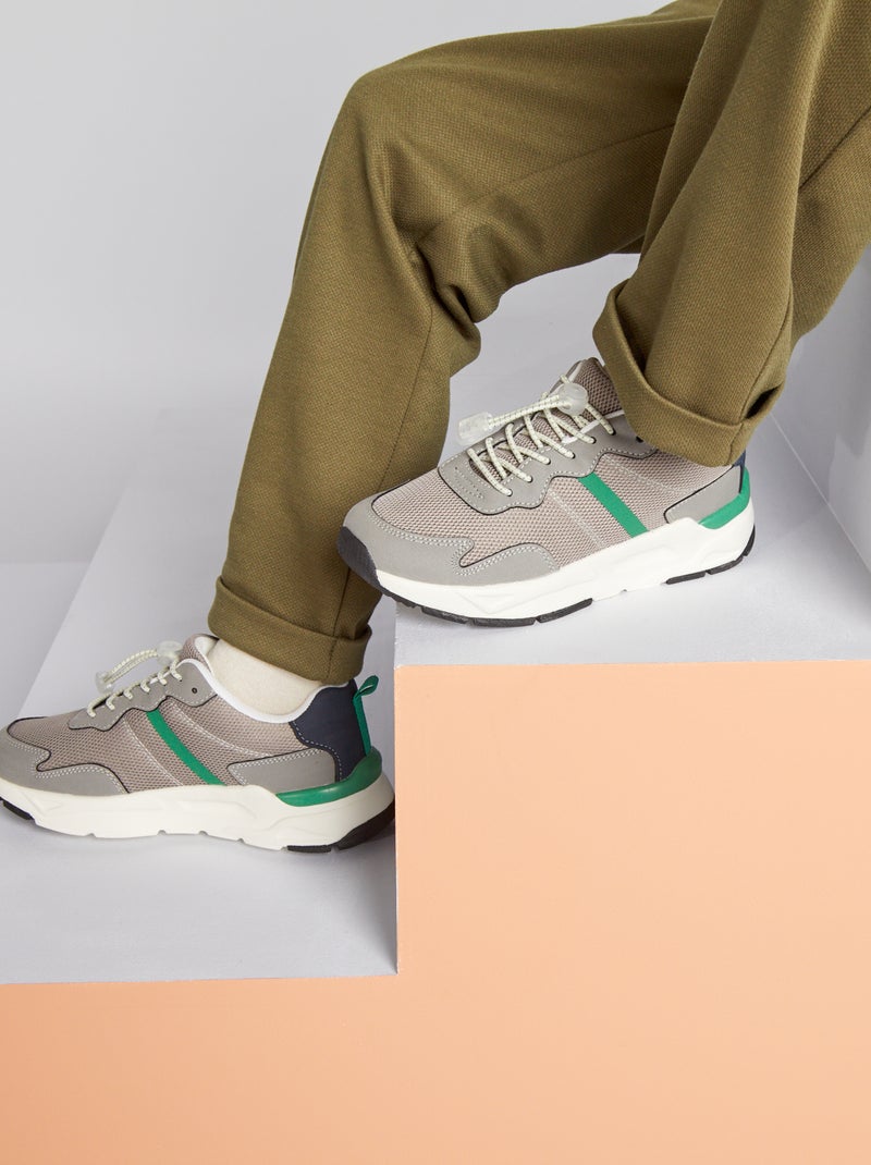 Sneakers running bimateriale grigio chiaro - Kiabi