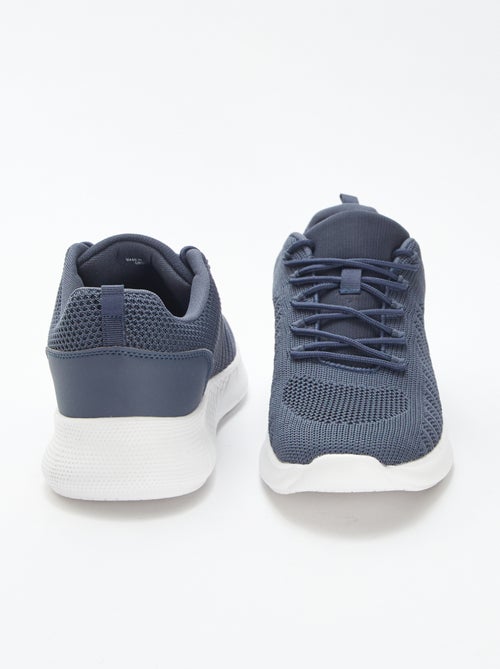 Sneakers running tinta unita con lacci - Kiabi