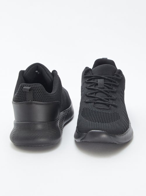 Sneakers running tinta unita con lacci - Kiabi