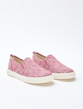 Sneakers slip-on con stampa leopardata