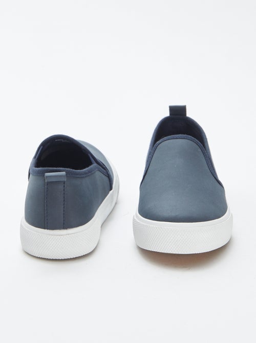 Sneakers slip-on in finto camoscio - Kiabi