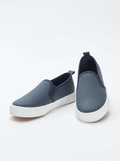 Sneakers slip-on in finto camoscio - Kiabi