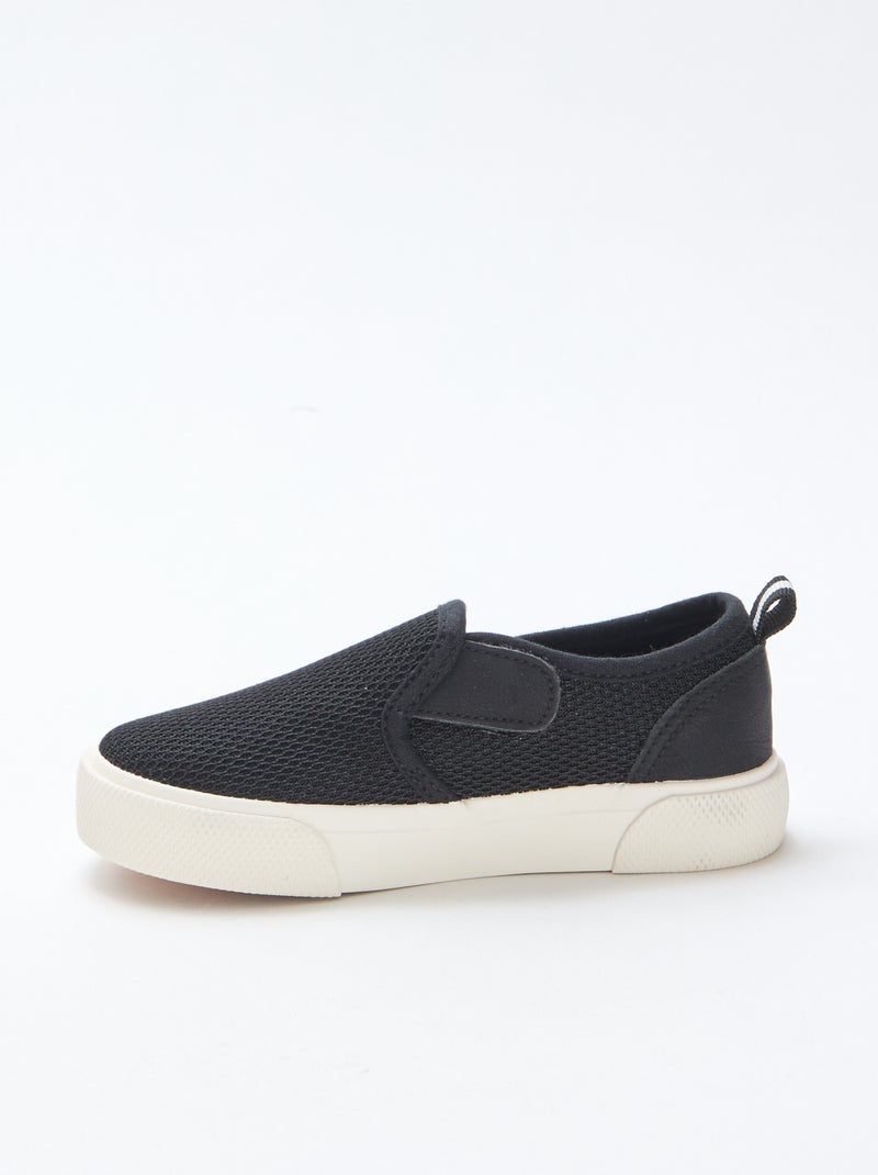 Sneakers slip-on in mesh tinta unita Nero - Kiabi