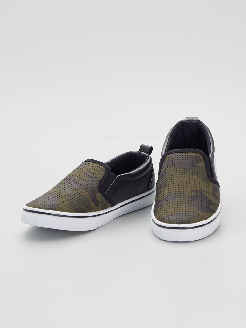Sneakers 'slip-on' in similpelle kaki - Kiabi
