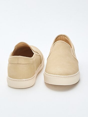 Sneakers slip-on tipo scamosciato