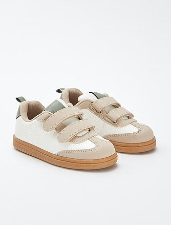 Sneakers tricolori a strappo