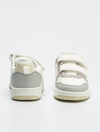 Sneakers tricolori con patta a strappo