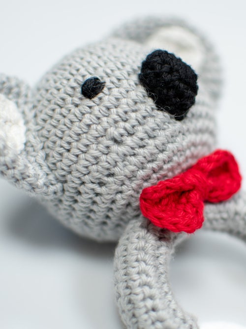 Sonaglino in cotone lavorato a maglia e legno naturale | SEVIRA KIDS - Kiabi