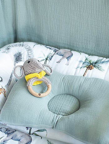 Sonaglino in cotone lavorato a maglia e legno naturale | sevira kids | sevira kids