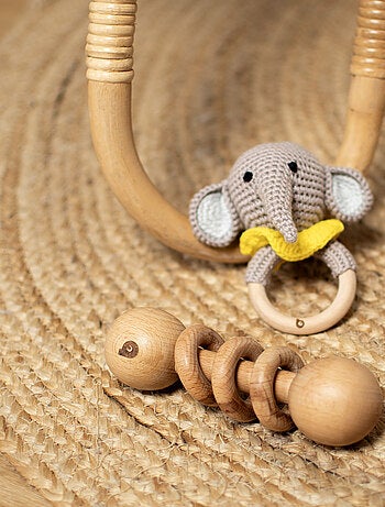 Sonaglino in cotone lavorato a maglia e legno naturale | sevira kids | sevira kids