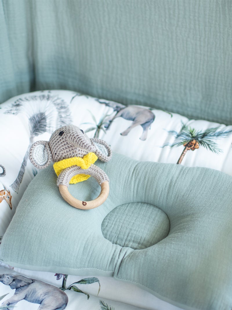 Sonaglino in cotone lavorato a maglia e legno naturale | sevira kids | sevira kids Grigio tortora - Kiabi