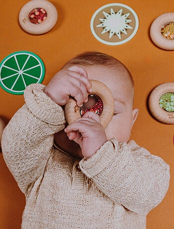 Sonaglio sensoriale donut, frutti | Petit Boum