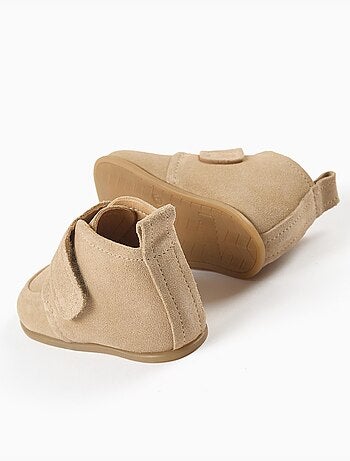 Stivaletti alla caviglia Barefoot in suede con chiusura a strappo