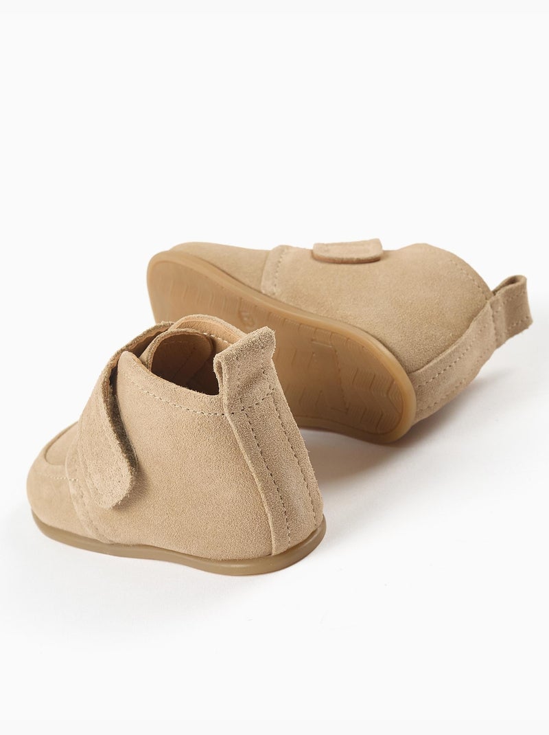 Stivaletti alla caviglia Barefoot in suede con chiusura a strappo Beige - Kiabi