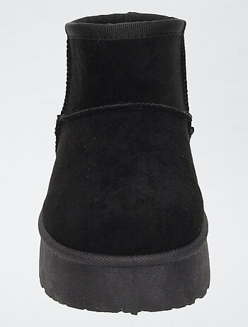 Stivaletti bassi in simil suede