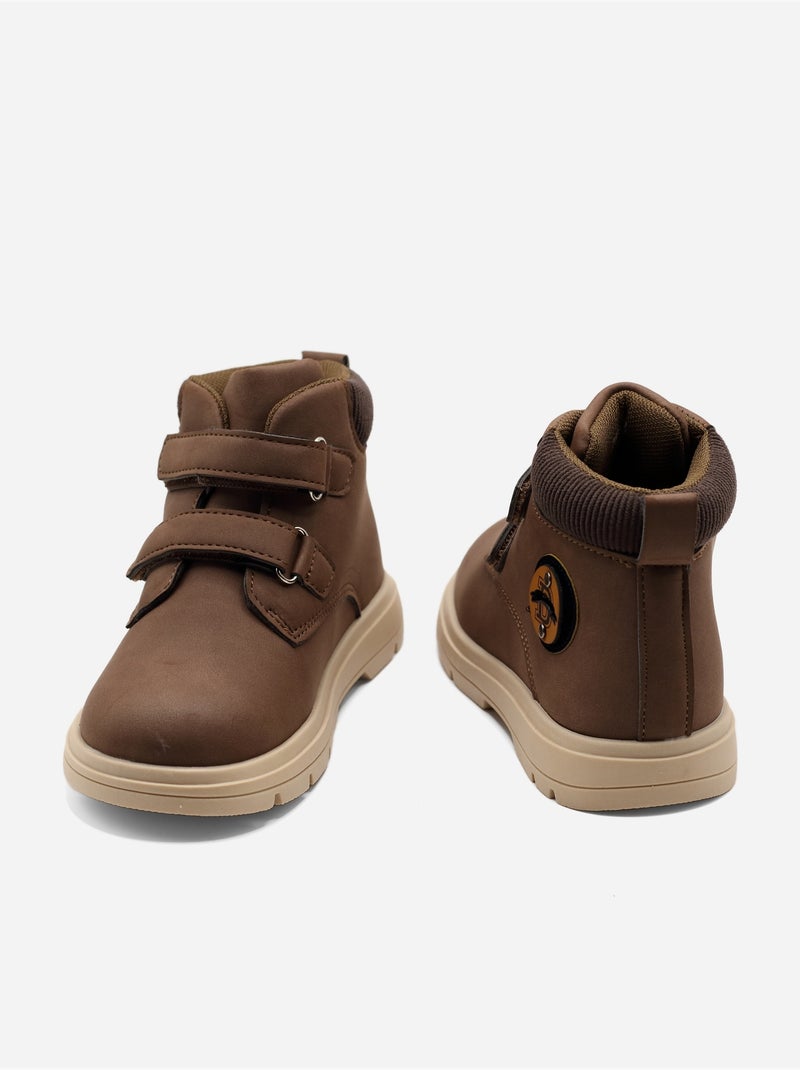 Stivaletti con chiusura a velcro Marrone - Kiabi