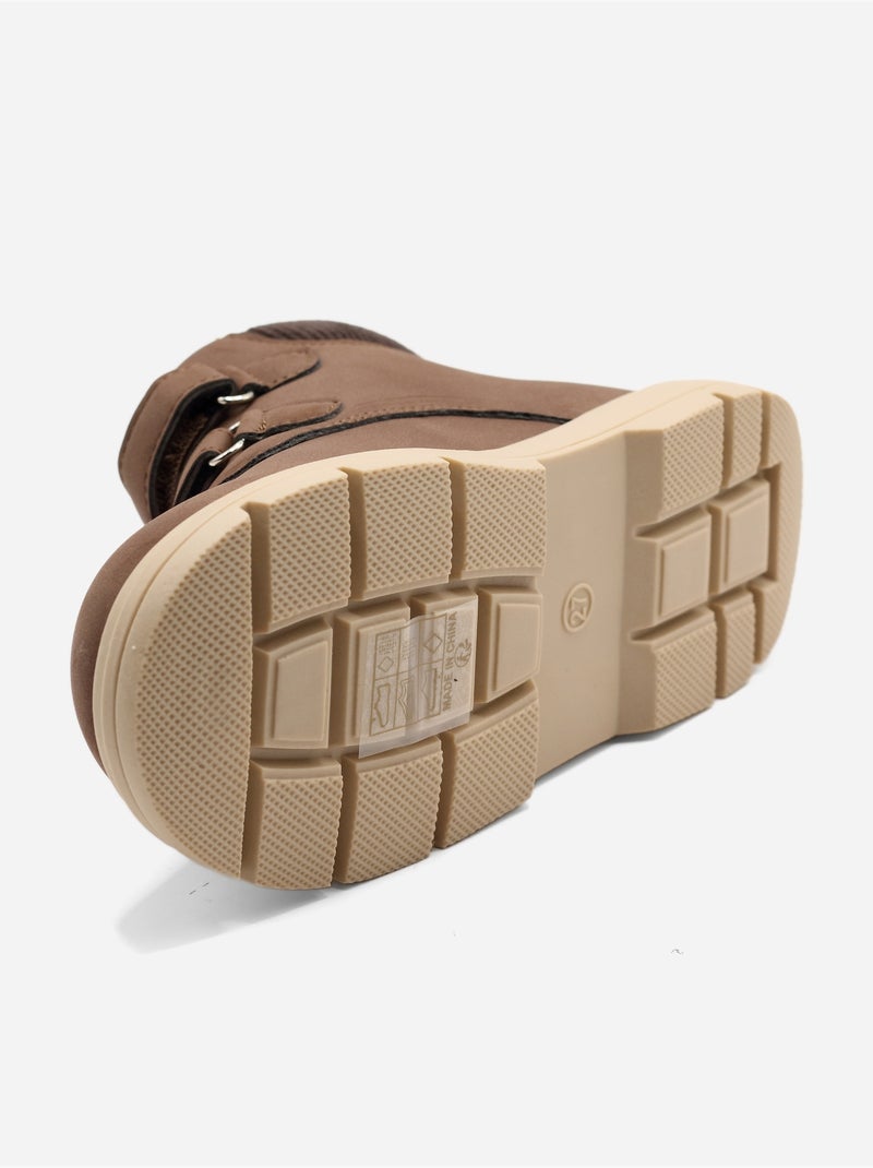 Stivaletti con chiusura a velcro Marrone - Kiabi