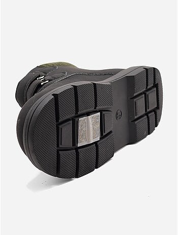 Stivaletti con chiusura a velcro