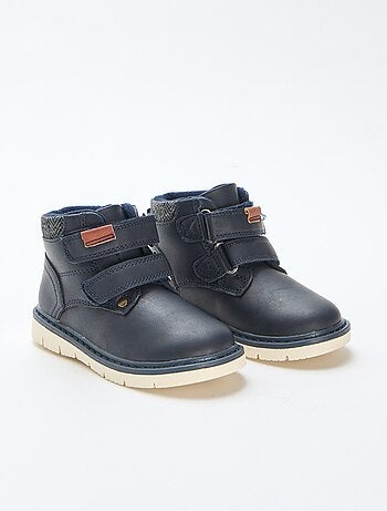 Stivaletti con velcro e interno caldo
