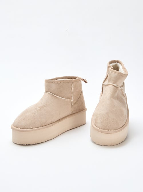 Stivaletti corti in simil suede - Kiabi