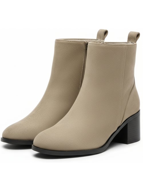 Stivaletti donna scamosciati con zip tacco a blocco 5 cm - Kiabi Stivaletti donna scamosciati con zip tacco a blocco 5 cm - Kiabi