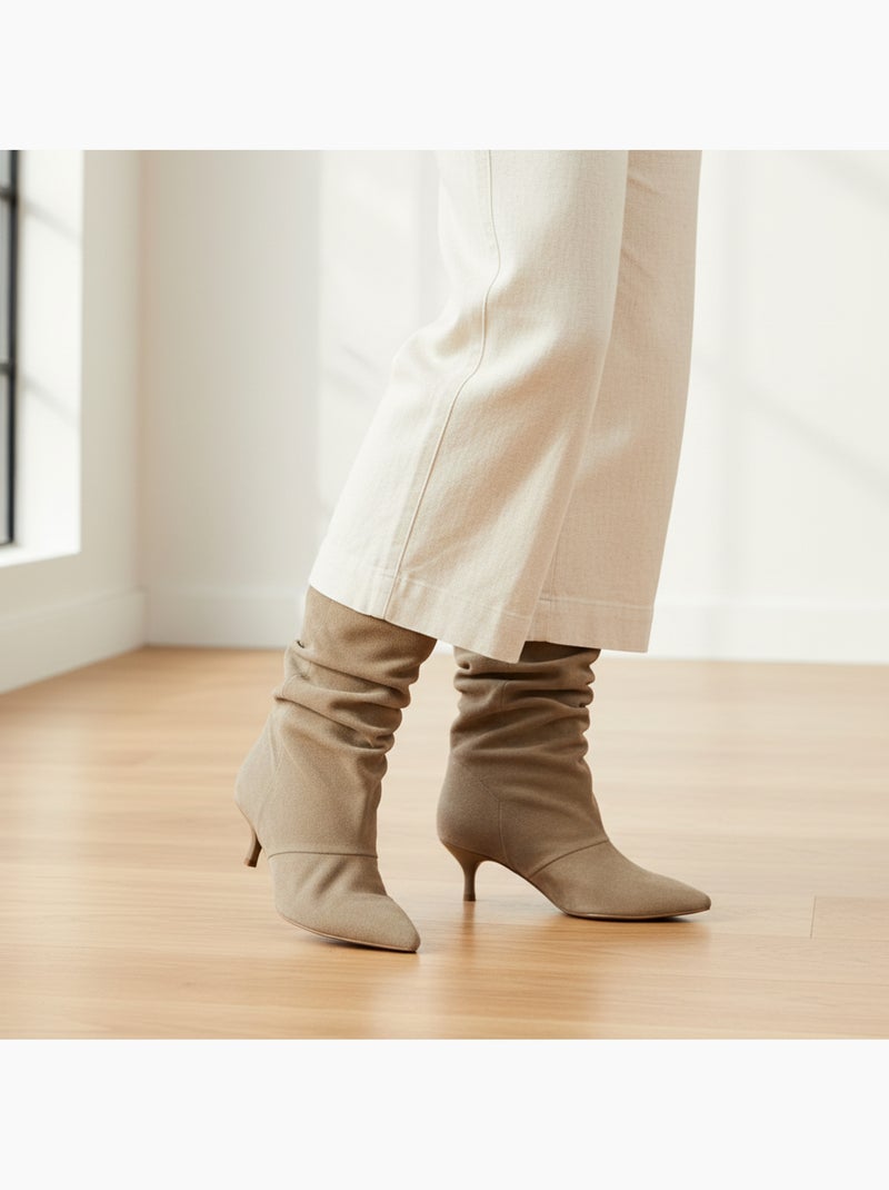 Stivaletti donna scamosciato plissettato tacco fine 4 cm punta appuntita ozabi Tortora - Kiabi