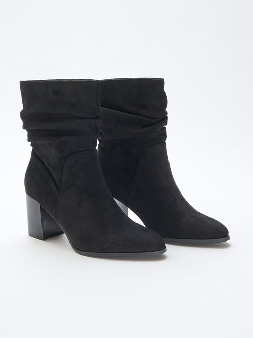 Stivaletti in simil suede effetto plissé - Kiabi