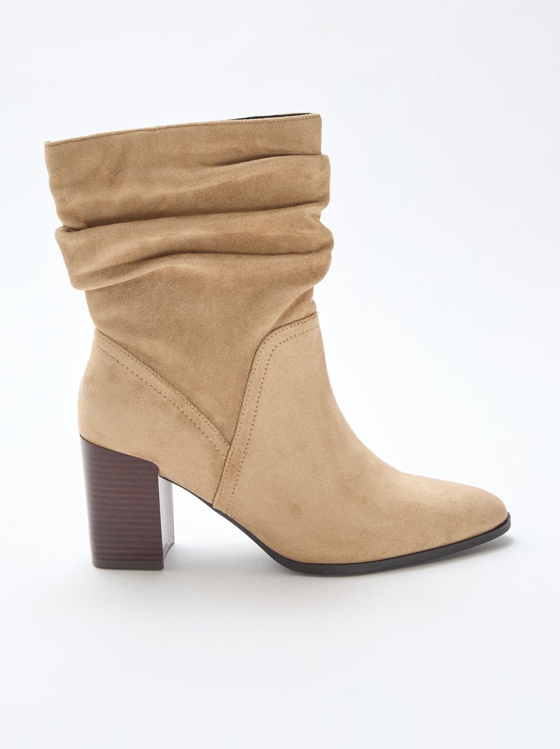 Stivaletti in suede effetto plissé Beige - Kiabi