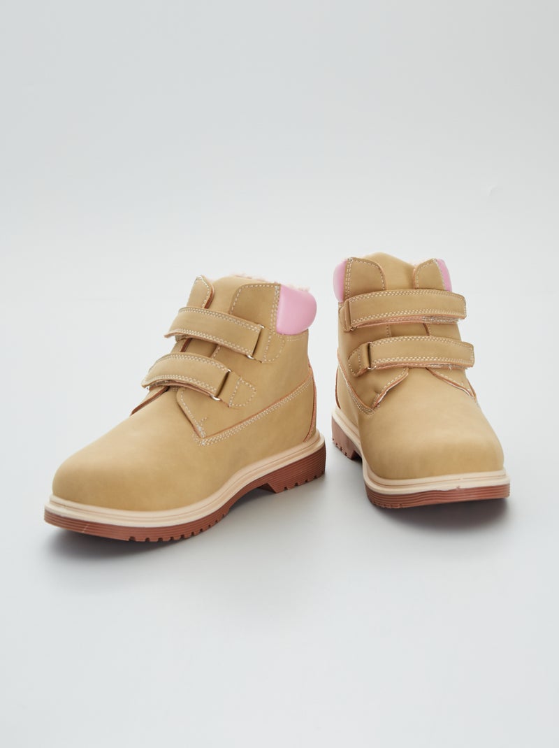 Stivaletti sintetici imbottiti con strappi BEIGE - Kiabi