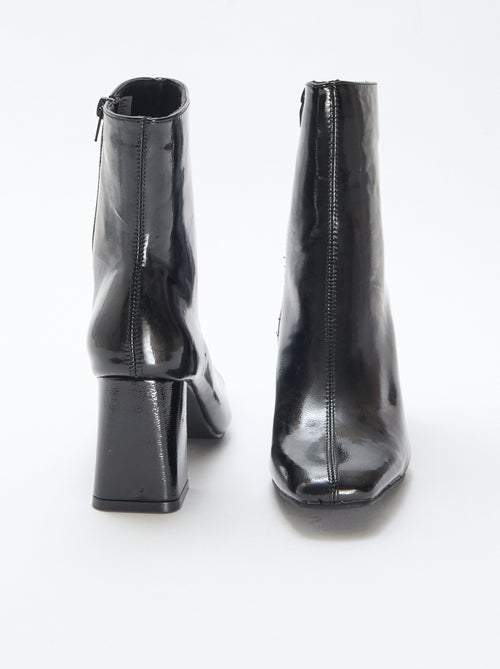 Stivaletti verniciati con tacco squadrato - Kiabi