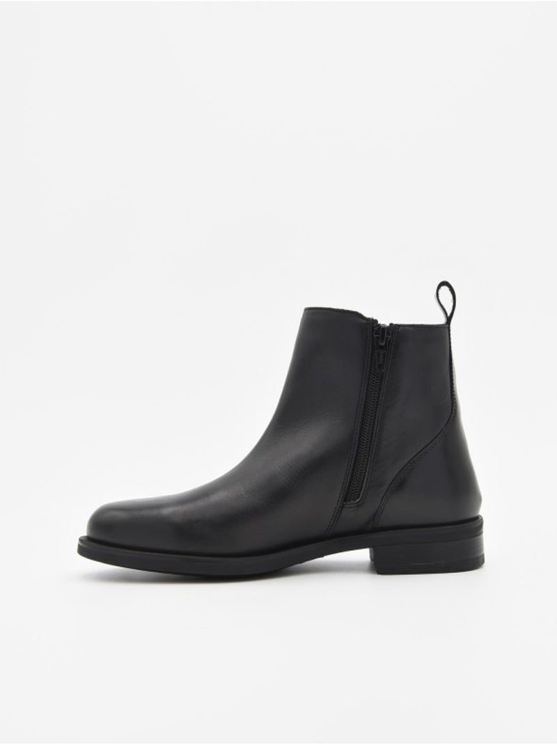 Stivaletto Basso Pelle Naturale Purapiel Nero - Kiabi