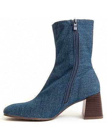Stivaletto Con Tacco Materiale Sintetico Montevita