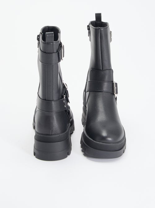 Stivali biker con cinturini fantasia - Kiabi Stivali biker con cinturini fantasia - Kiabi