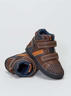 Stivali con strappi - Kiabi