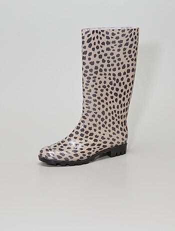Stivali Neri con Tacco Basso online | Showroom di Stylosophy