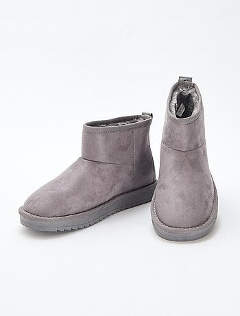 Stivali in simil suede