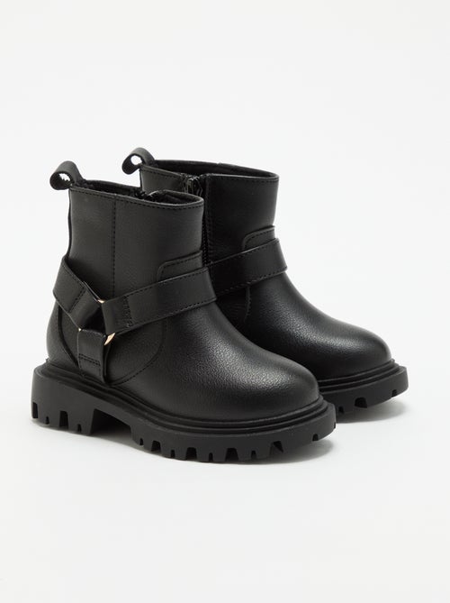 Stivali in similpelle con cinturino stile biker - Kiabi Stivali in similpelle con cinturino stile biker - Kiabi