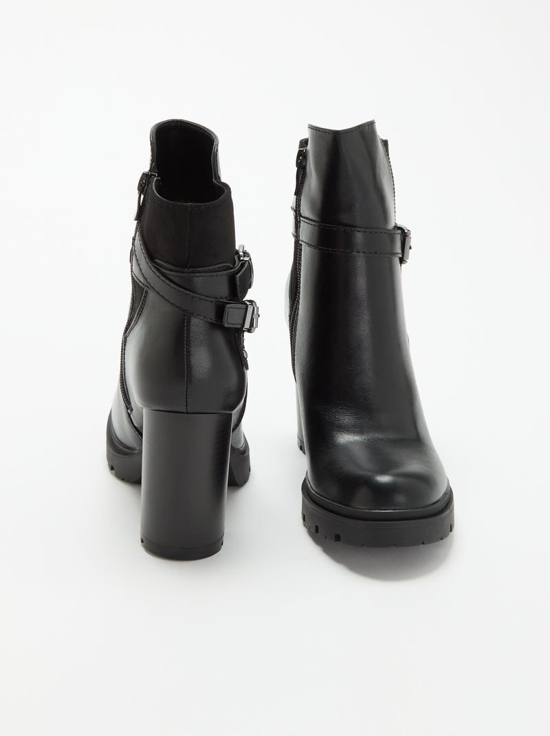 Stivali in similpelle con tacco alto Nero - Kiabi