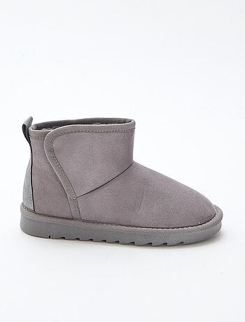 Stivali stile scamosciato in ubuck