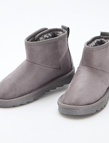 Stivali stile scamosciato in ubuck