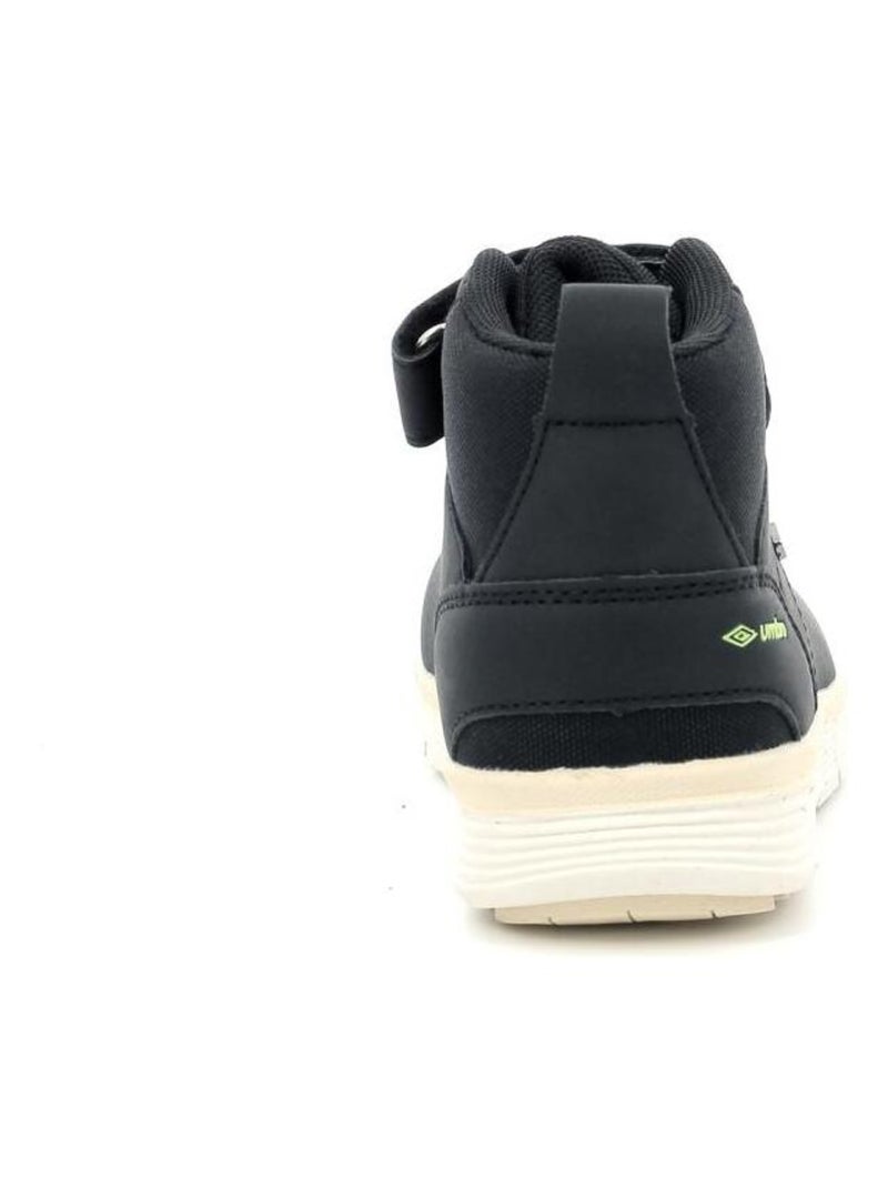 Stivali Umbro con Strappo per Bambino Nero - Kiabi