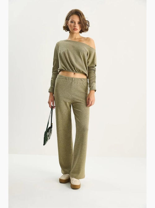 T-shirt - set due pezzi con pantaloni lucci - Kiabi T-shirt - set due pezzi con pantaloni lucci - Kiabi
