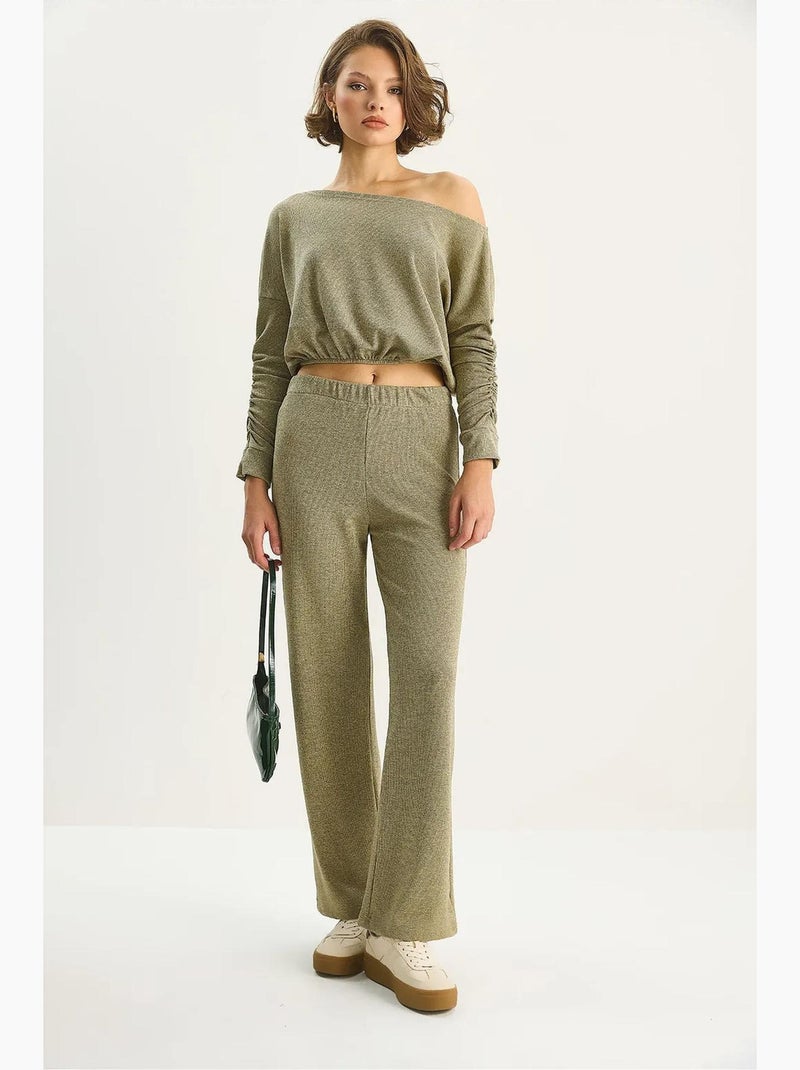 T-shirt - set due pezzi con pantaloni lucci Verde scuro - Kiabi