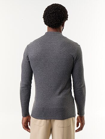 T-shirt a collo alto a costine e a maniche lunghe